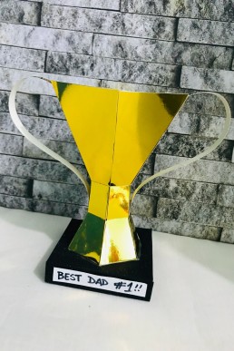 Moldes en pdf de cajita tipo Trofeo para el dia del Padre descarga Gratis